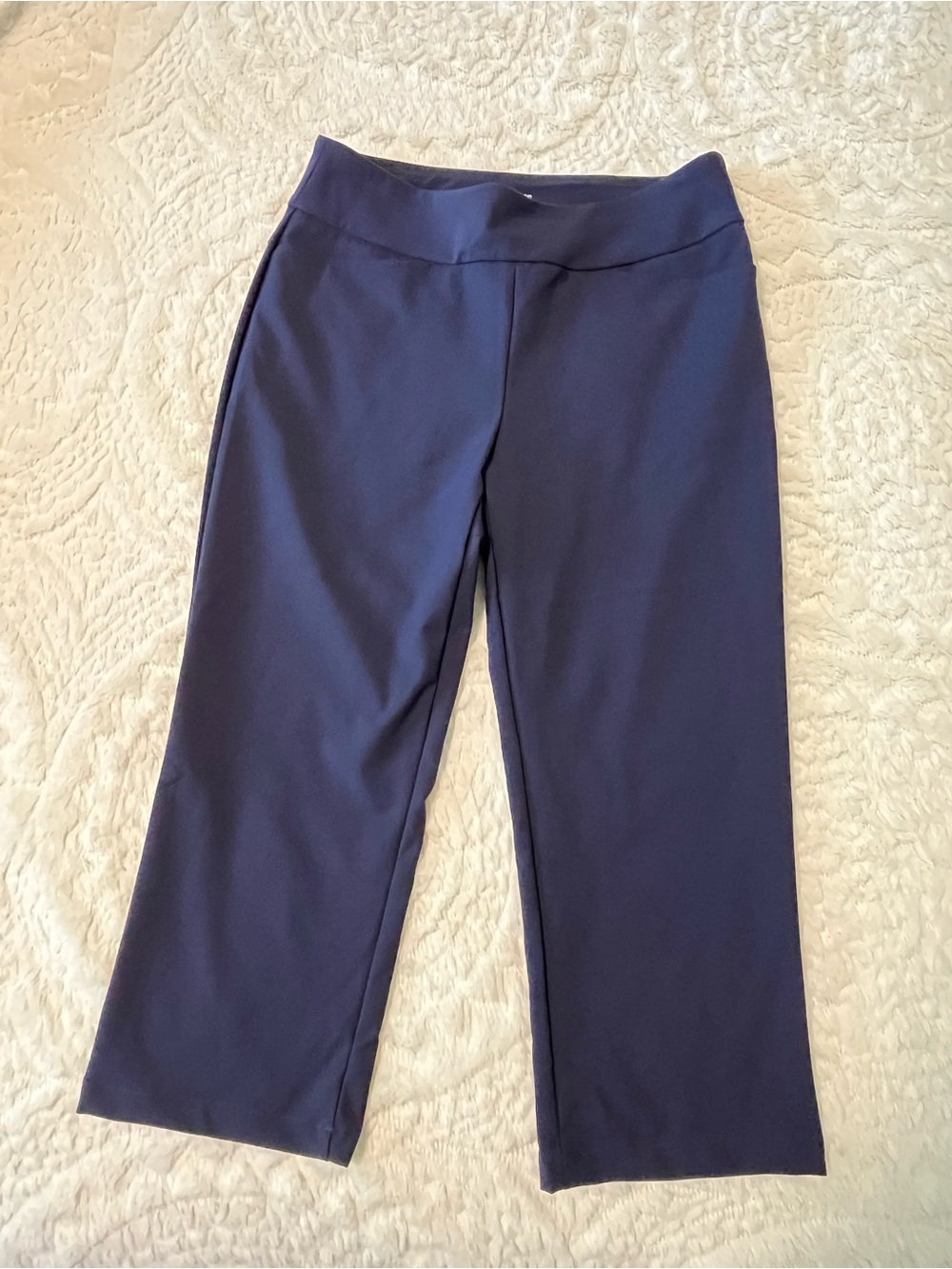 Women's Navy Moisture Wicking Capris Size Medium
